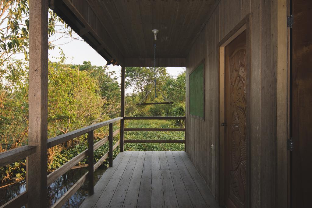Amazon Arowana Lodge Careiro Exterior foto