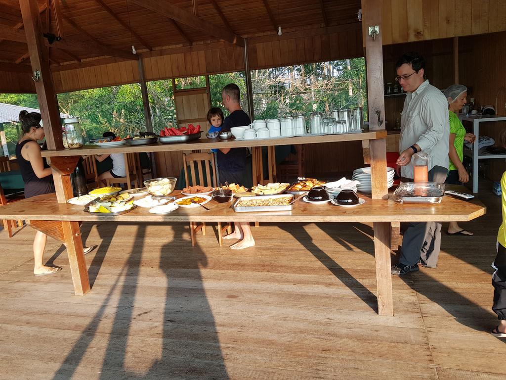 Amazon Arowana Lodge Careiro Exterior foto